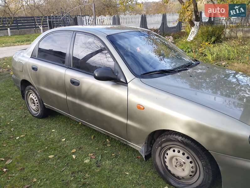 Седан Daewoo Lanos 2002 в Ивано-Франковске фото 5 Седан Daewoo Lanos 2002 в Ивано-Франковске