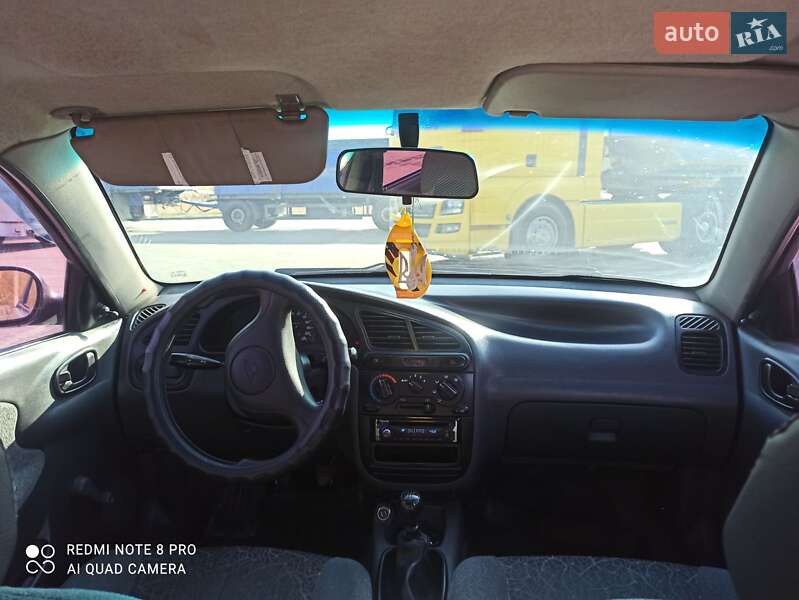 Седан Daewoo Lanos 2007 в Новомосковську