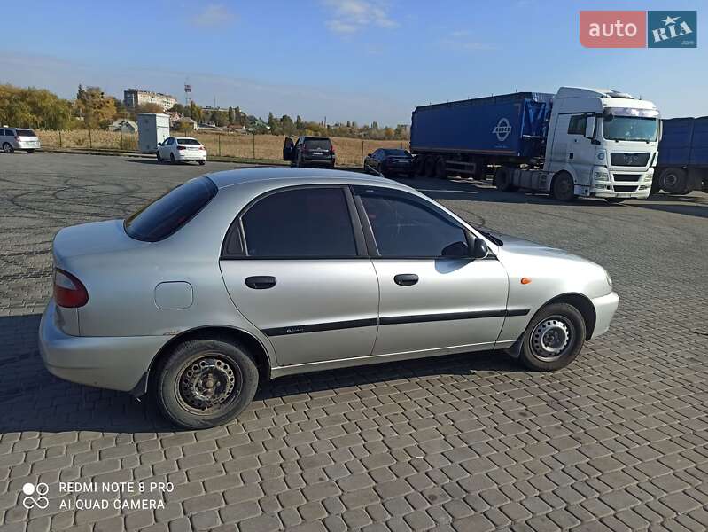 Седан Daewoo Lanos 2007 в Новомосковську