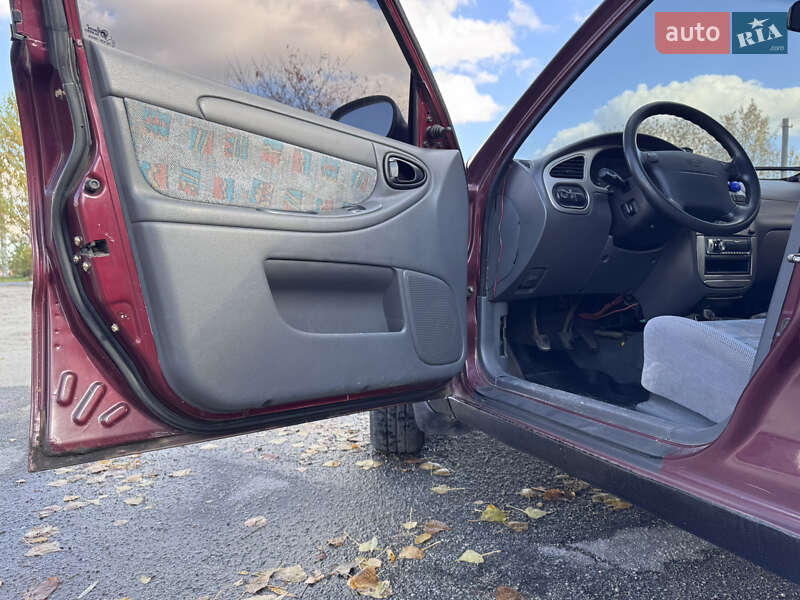 Седан Daewoo Lanos 2005 в Житомирі