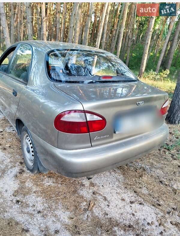 Седан Daewoo Lanos 2006 в Царичанці