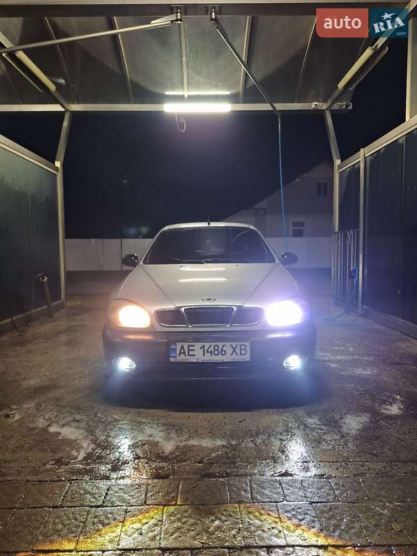 Седан Daewoo Lanos 2008 в Днепре