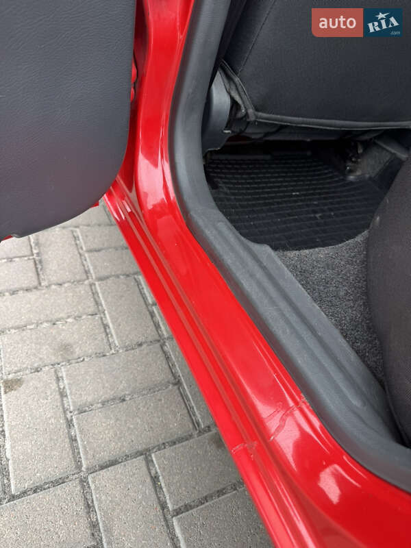 Седан Daewoo Lanos 2008 в Полтаві