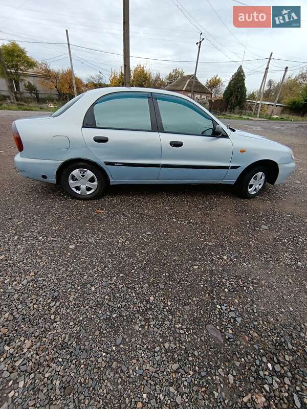 Седан Daewoo Lanos 2005 в Кривом Роге