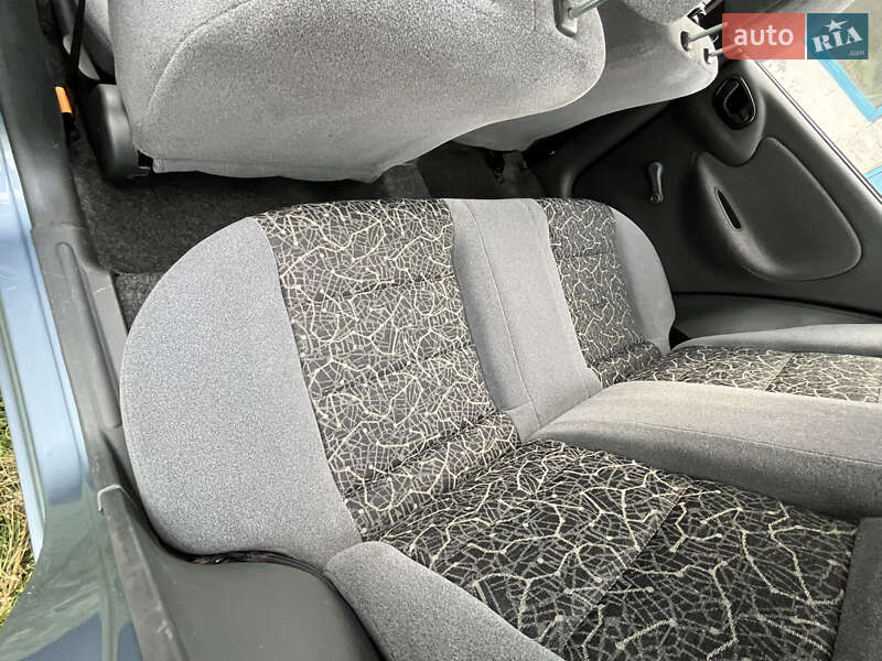 Седан Daewoo Lanos 2008 в Миргороде