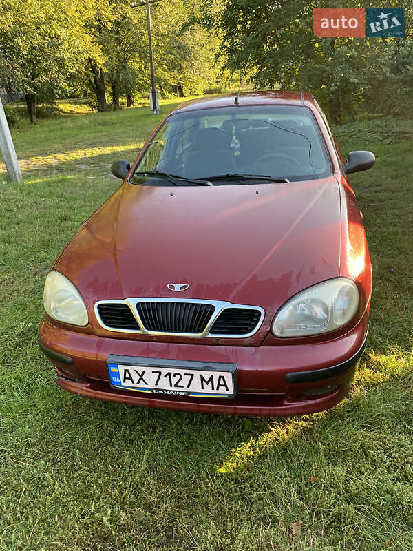Седан Daewoo Lanos 2006 в Коломаке