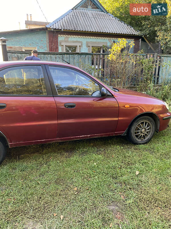 Седан Daewoo Lanos 2006 в Коломаке