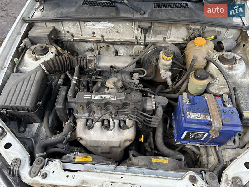 Седан Daewoo Lanos 2006 в Днепре