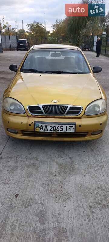 Седан Daewoo Lanos 2002 в Києві