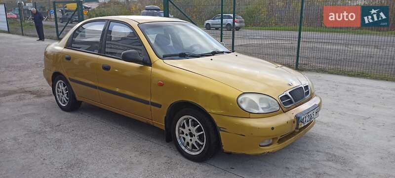 Седан Daewoo Lanos 2002 в Києві