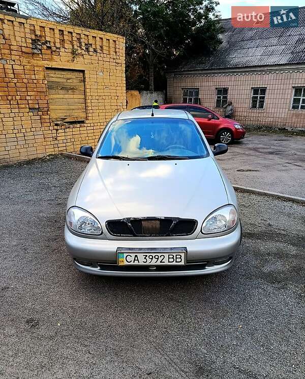 Седан Daewoo Lanos 2004 в Черкассах