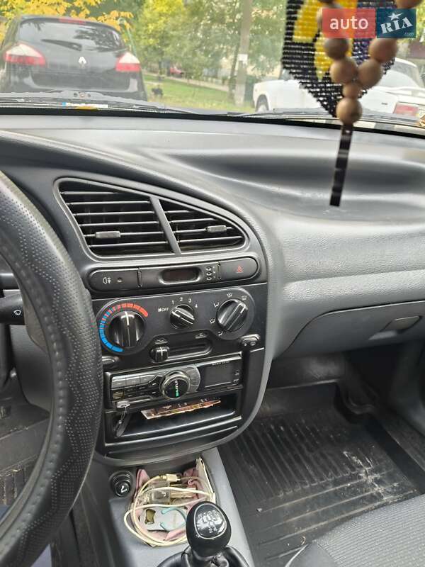 Седан Daewoo Lanos 2004 в Кривом Роге фото 3 Седан Daewoo Lanos 2004 в Кривом Роге