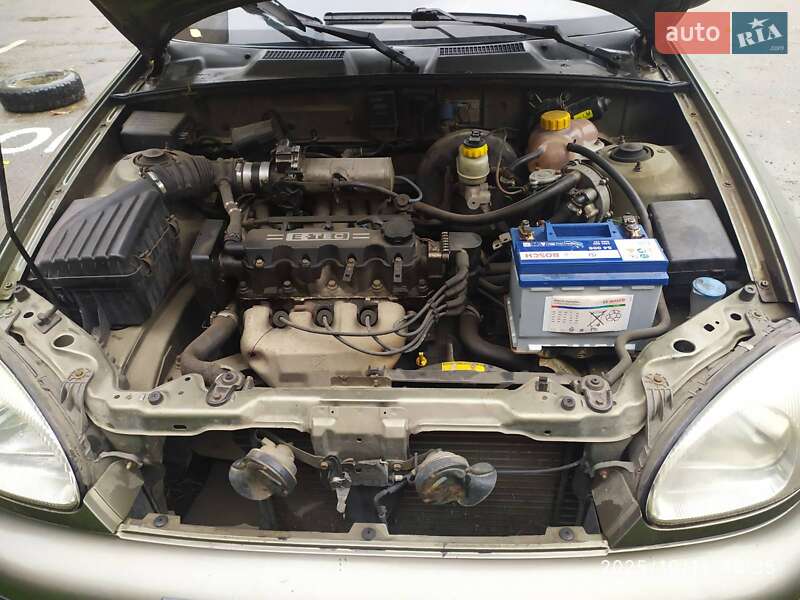 Седан Daewoo Lanos 2004 в Умані