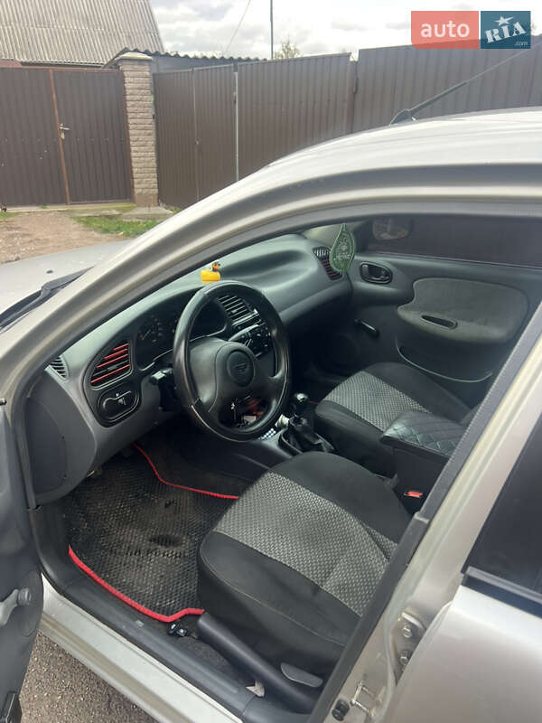 Седан Daewoo Lanos 2005 в Киеве