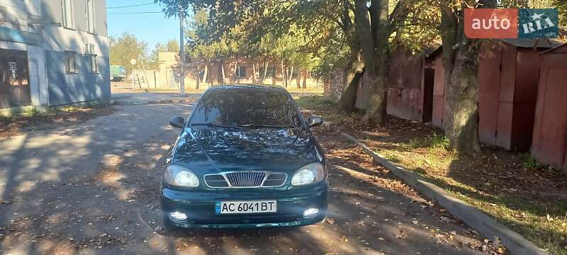 Седан Daewoo Lanos 2004 в Луцке