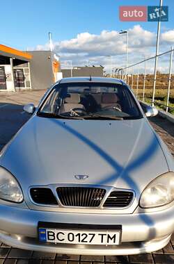Седан Daewoo Lanos 2004 в Львове