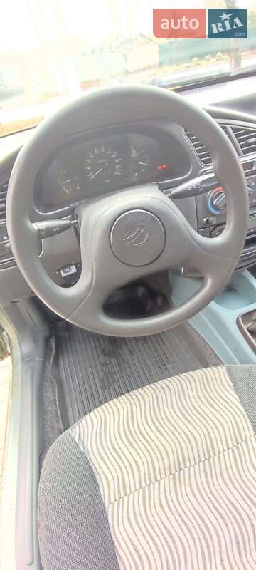 Седан Daewoo Lanos 2008 в Кропивницькому