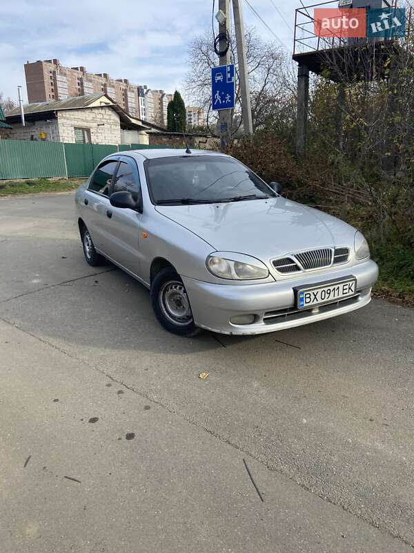 Daewoo Lanos 2001