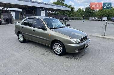 Седан Daewoo Lanos 2003 в Львові