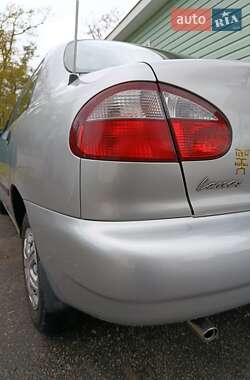 Седан Daewoo Lanos 2002 в Золотоноше