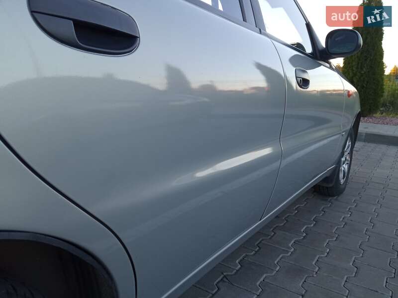 Седан Daewoo Lanos 2008 в Стрые