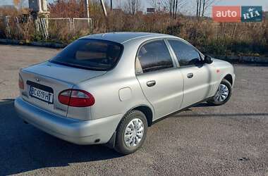 Седан Daewoo Lanos 2003 в Львові