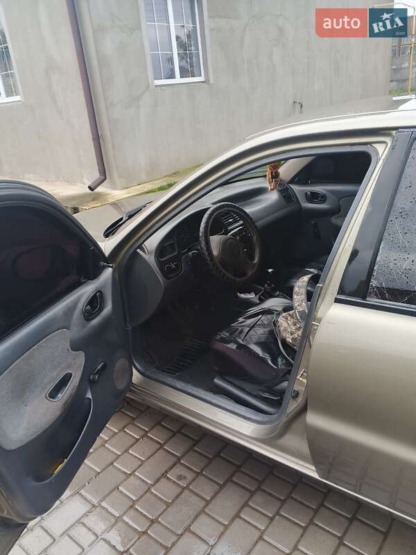 Седан Daewoo Lanos 2004 в Жашкове