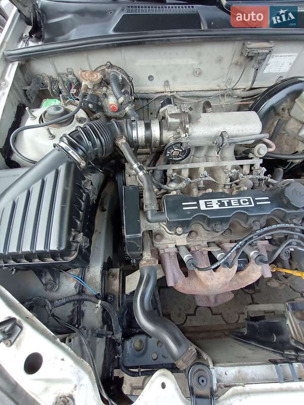 Седан Daewoo Lanos 2006 в Комсомольському