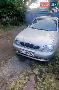 Седан Daewoo Lanos 2004 в Дніпрі