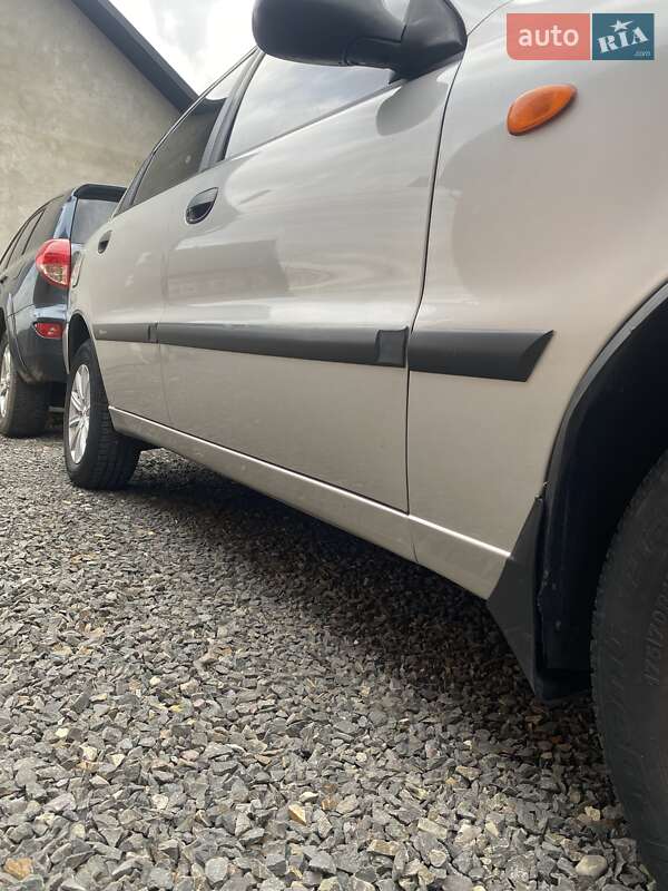 Седан Daewoo Lanos 2007 в Хусті