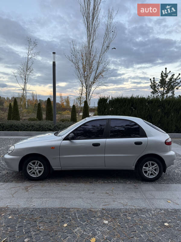 Хэтчбек Daewoo Lanos 2008 в Днепре