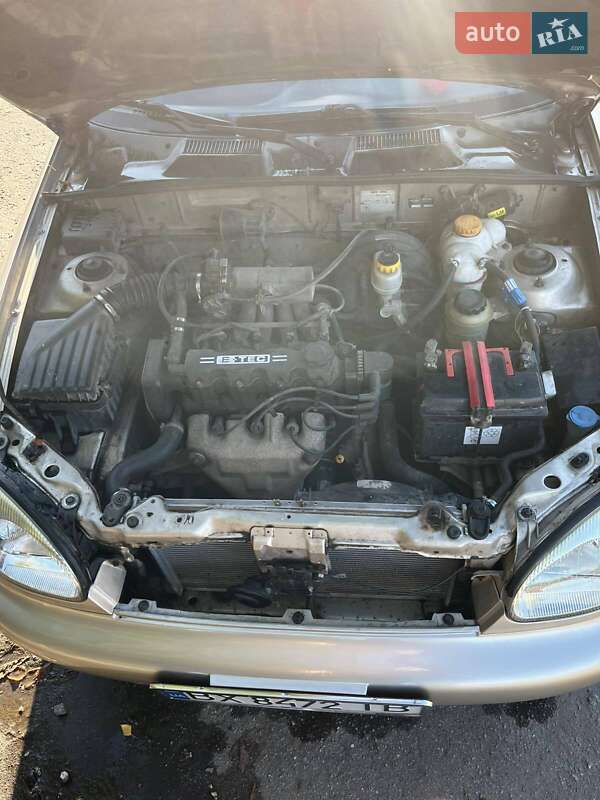 Седан Daewoo Lanos 2004 в Любарі