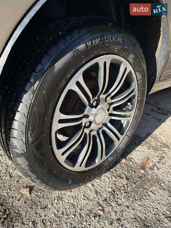 Седан Daewoo Lanos 2004 в Любарі