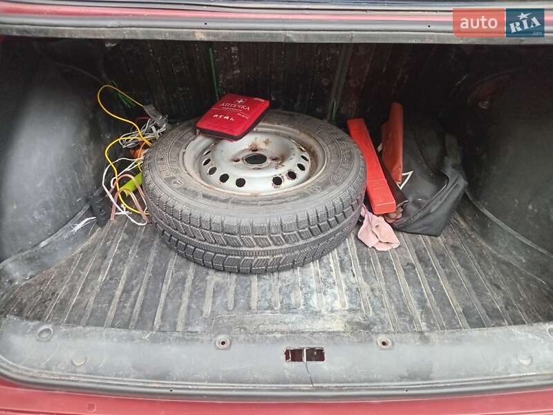 Седан Daewoo Lanos 2004 в Фастове