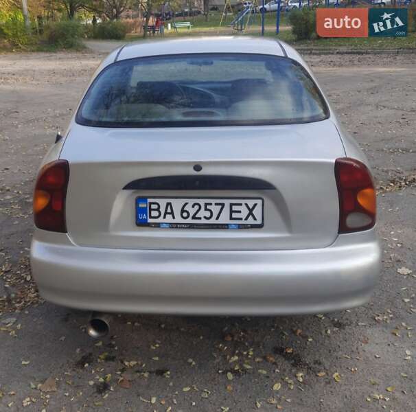 Седан Daewoo Lanos 2005 в Запорожье
