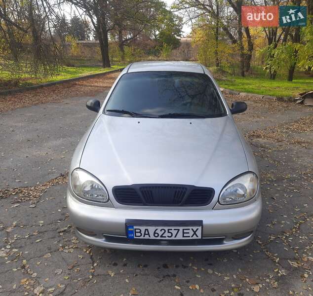 Седан Daewoo Lanos 2005 в Запорожье