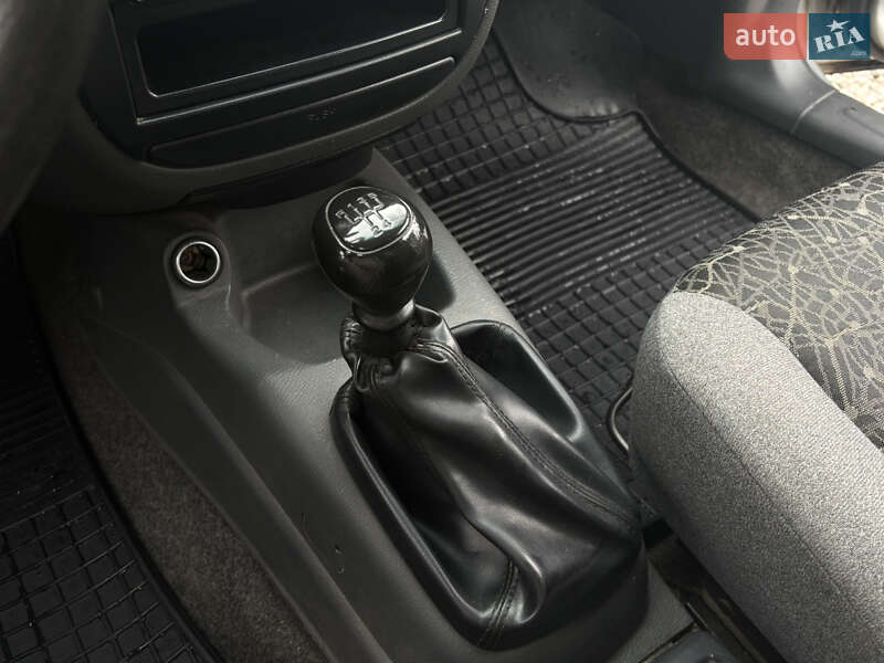 Седан Daewoo Lanos 2008 в Харькове