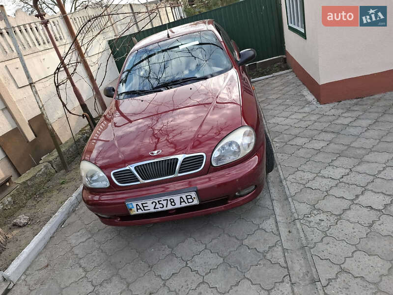 Седан Daewoo Lanos 2004 в Дніпрі фото Седан Daewoo Lanos 2004 в Дніпрі
