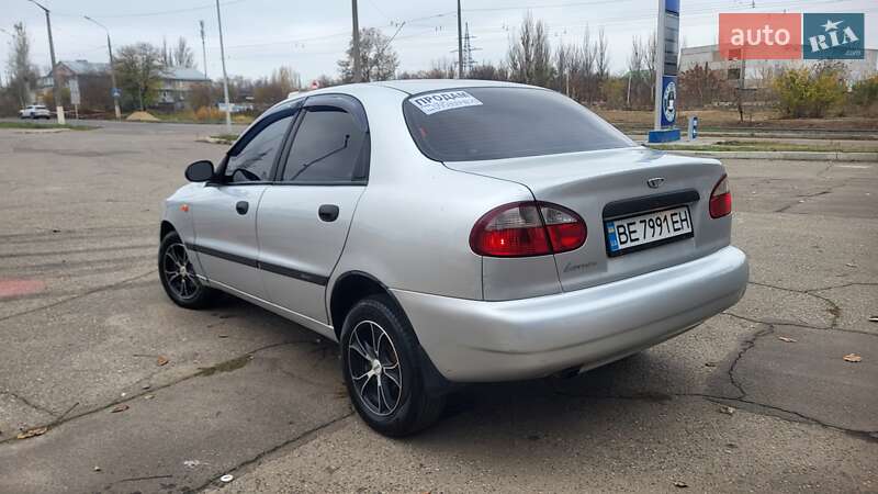 Седан Daewoo Lanos 2008 в Миколаєві