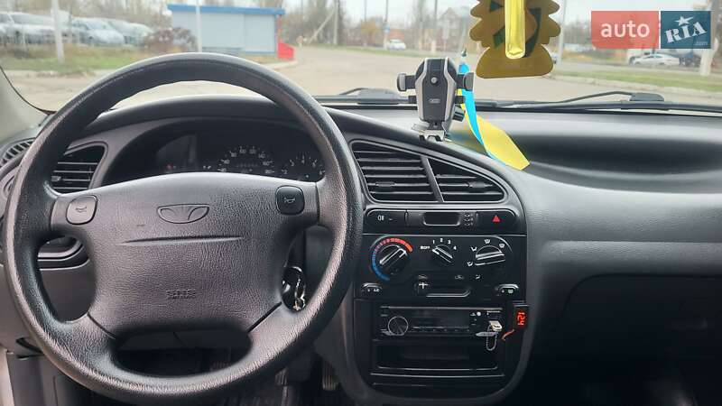 Седан Daewoo Lanos 2008 в Миколаєві