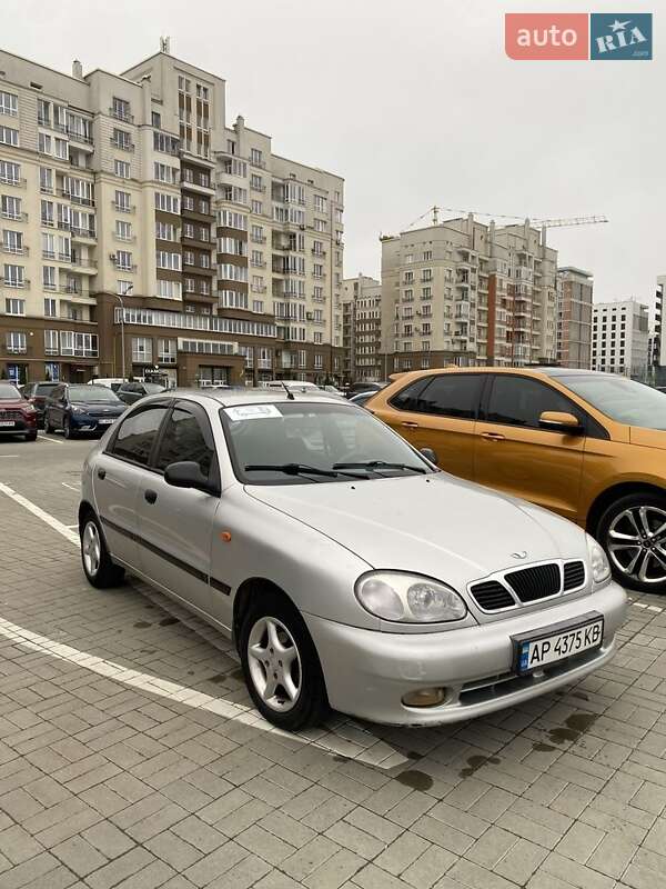 Седан Daewoo Lanos 2004 в Львові