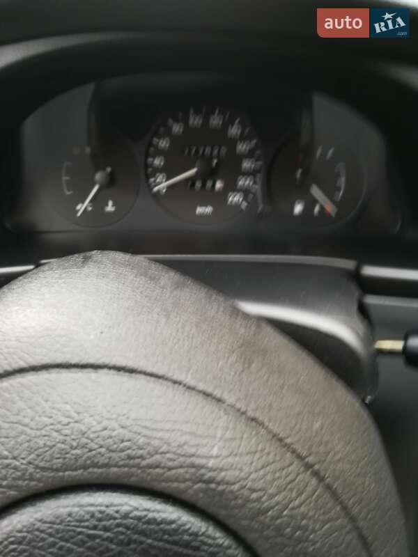 Седан Daewoo Lanos 2005 в Сумах