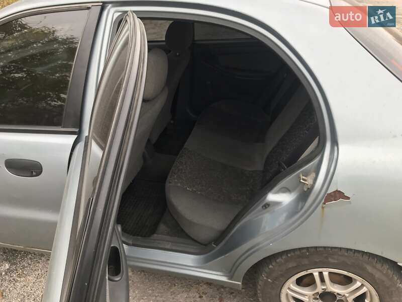 Седан Daewoo Lanos 2012 в Запоріжжі