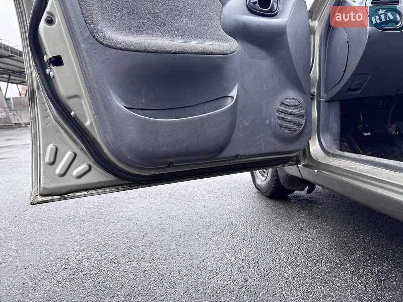 Седан Daewoo Lanos 2007 в Чернигове