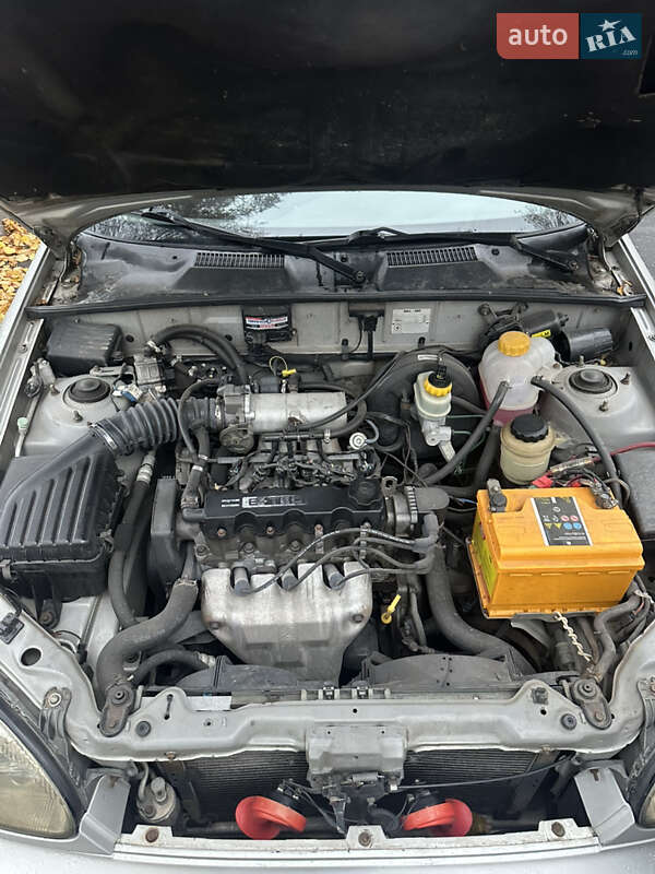 Хетчбек Daewoo Lanos 2003 в Дніпрі фото 20 Хетчбек Daewoo Lanos 2003 в Дніпрі