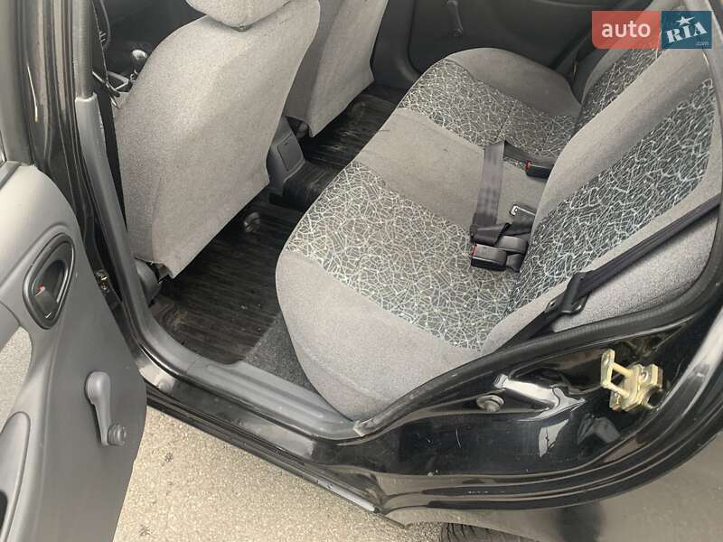 Хэтчбек Daewoo Lanos 2010 в Луцке