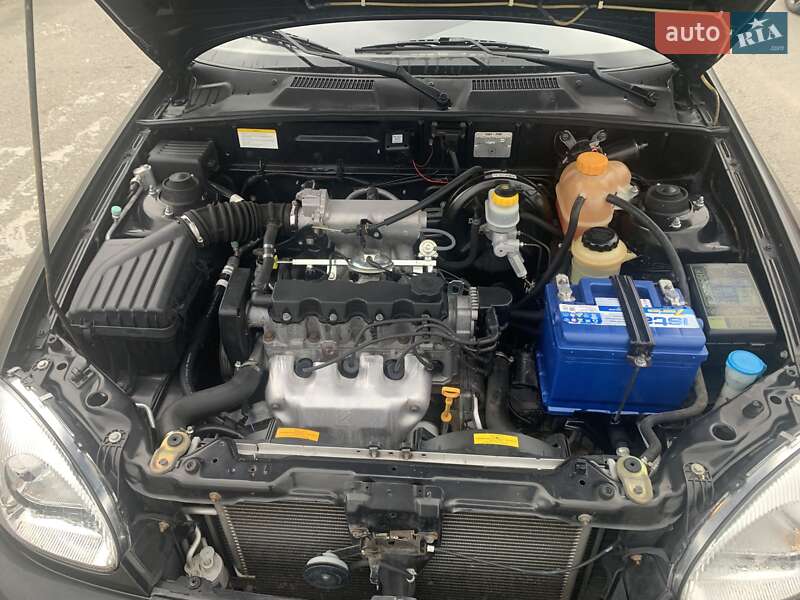 Хэтчбек Daewoo Lanos 2010 в Луцке