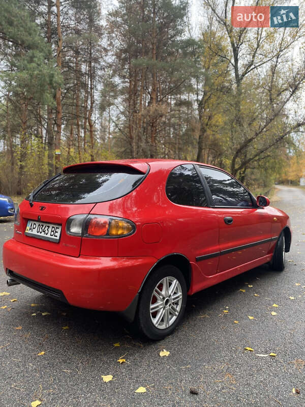 Хетчбек Daewoo Lanos 2003 в Новомосковську