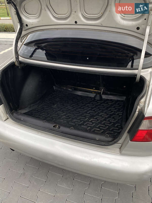 Седан Daewoo Lanos 2002 в Ірпені фото 22 Седан Daewoo Lanos 2002 в Ірпені