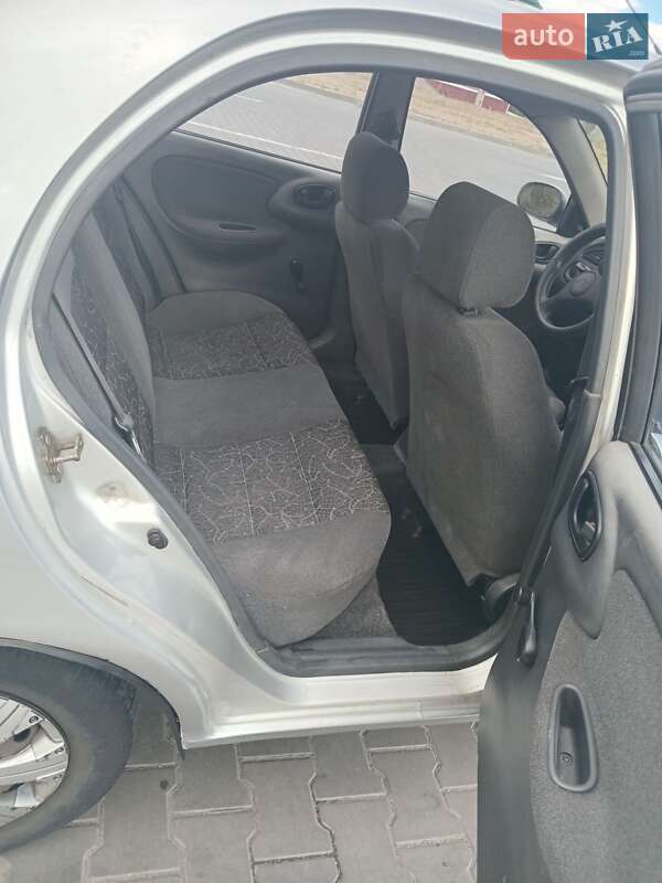 Седан Daewoo Lanos 2007 в Дніпрі